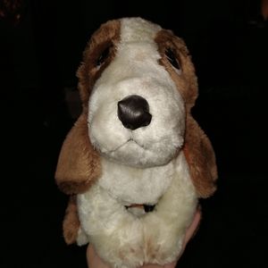 Radio Shack Hound Dog plush radio